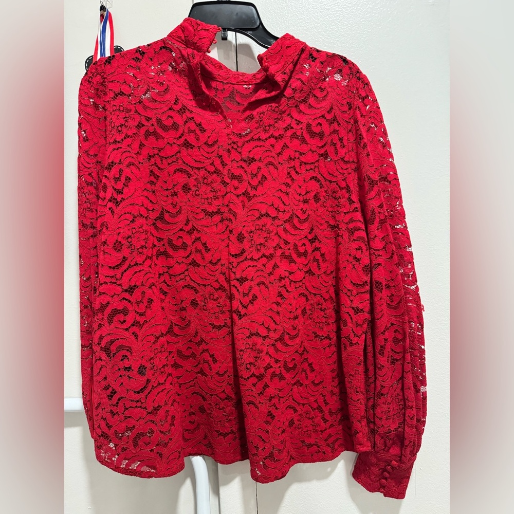 H&M - RED spring lace shirt - with tags